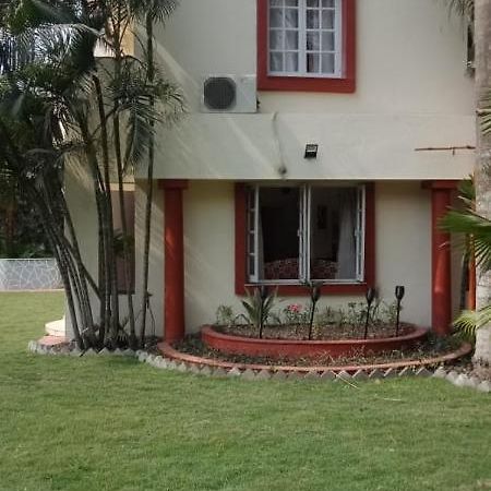 Advani Homestay Hāora エクステリア 写真