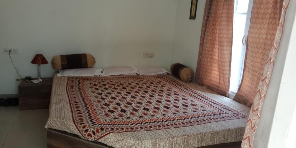 Advani Homestay Hāora エクステリア 写真